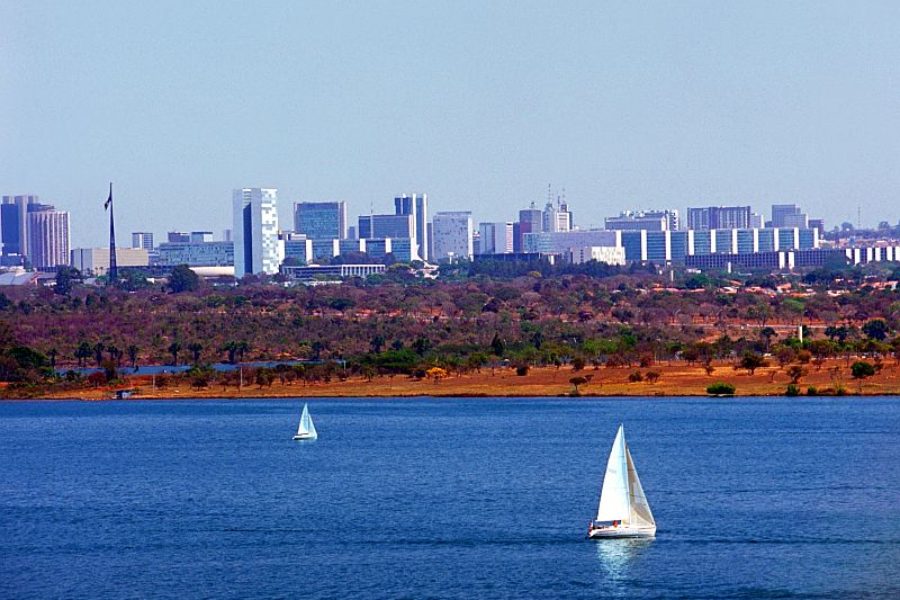 Brasilia-Paranoa-See-Embratur-GloboTur